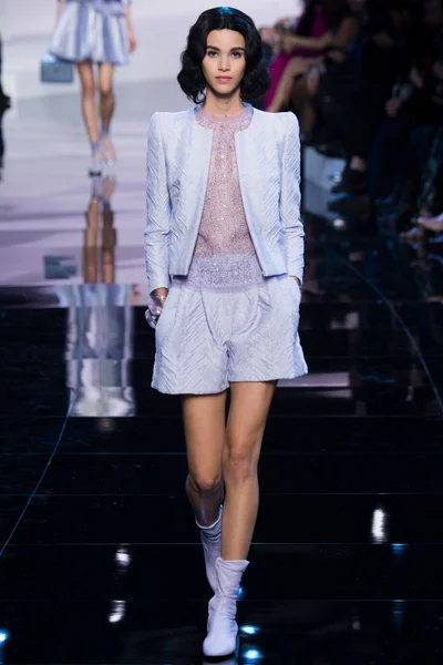 Look 11